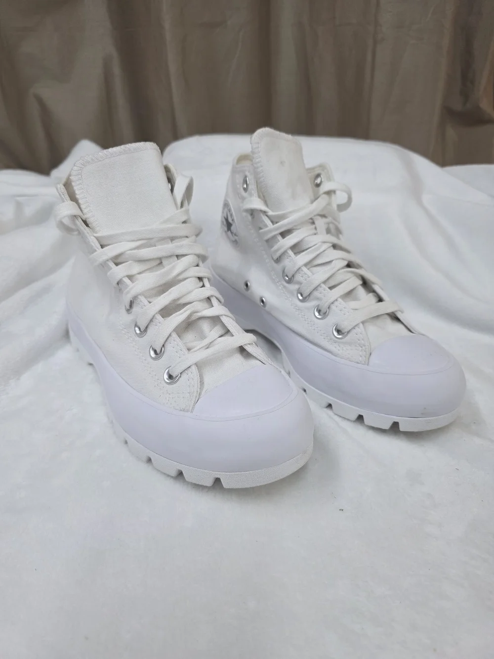 Converse Women's White Platform Lug Sole High-Top Sneakers - Picture 3 of 10
